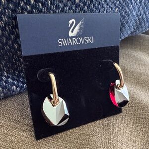 NWT! Swarovski Gold and Red Crystal Earrings